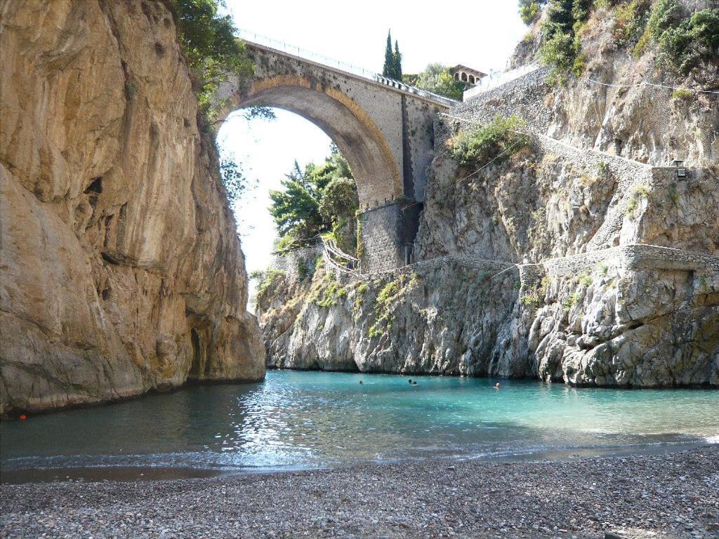 L'Incanto Cava deʼ Tirreni Exteriör bild